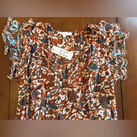 NWT Love The Label Anthropologie Ruffle Floral Print V-Neck Top Mabel Rust - Picture 7 of 12